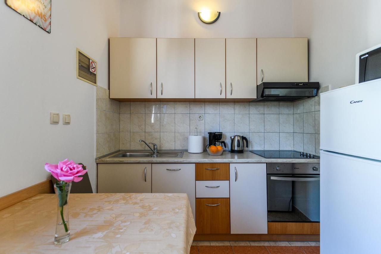 Apartmani Nena Zadar Exterior foto